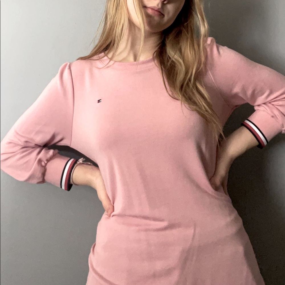 Pink Tommy Hilfiger long sleeve soft shirt/sweater